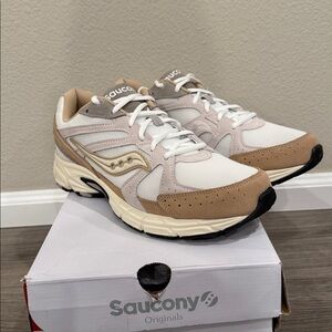 Saucony Ride Millennium Suede White Sand Sneakers Men’s Size 11.5